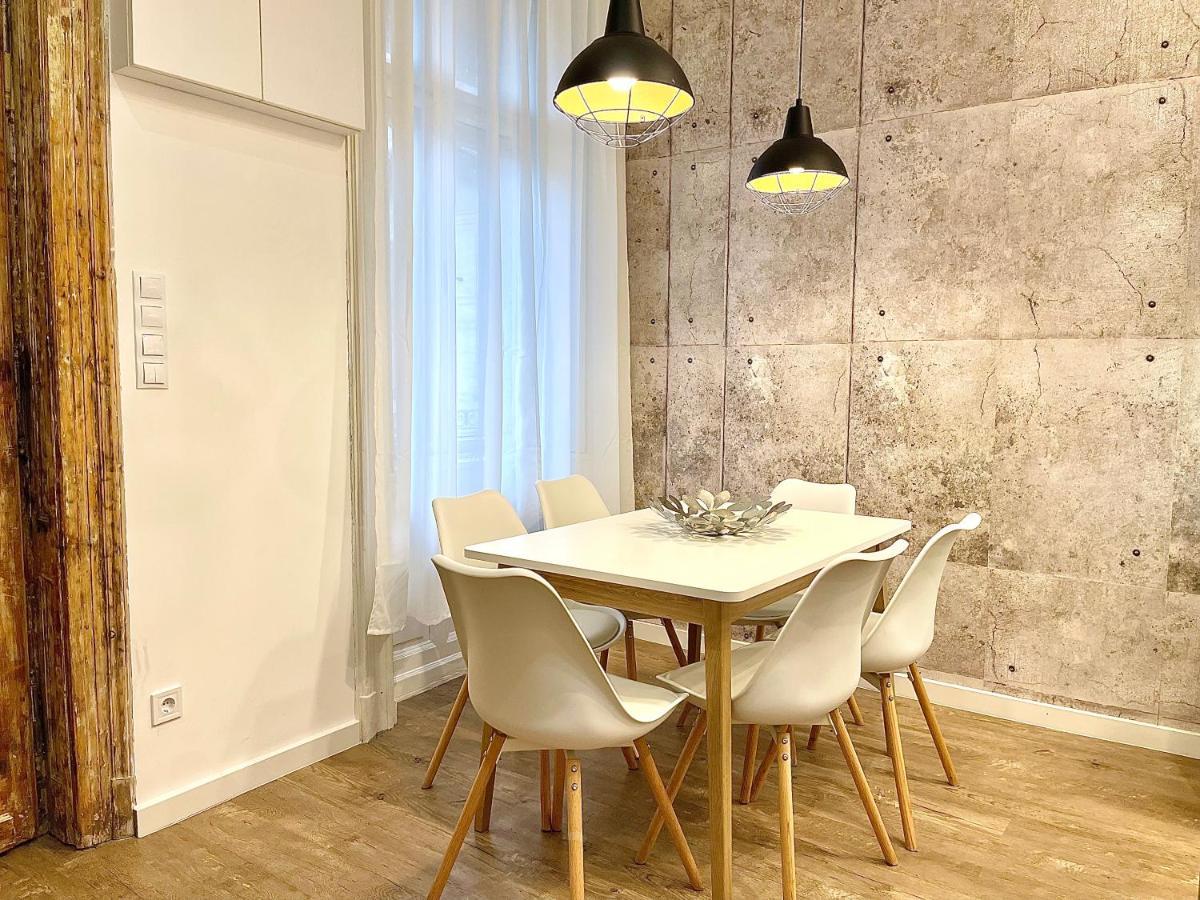 Dream Design - 3 Bedrooms & Finn Sauna Apartment *