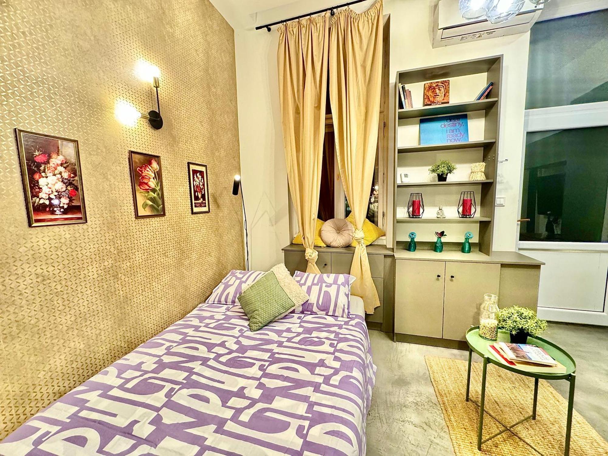 Apartment Dream Design - 3 Bedrooms & Finn Sauna Budapest