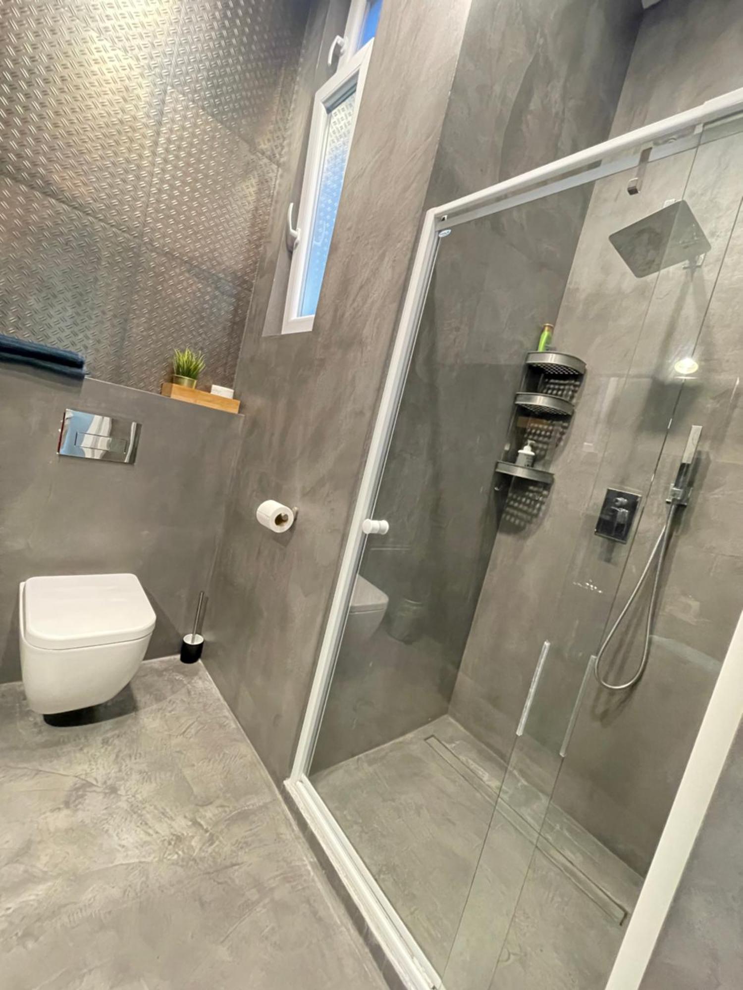 Dream Design - 3 Bedrooms & Finn Sauna Apartment